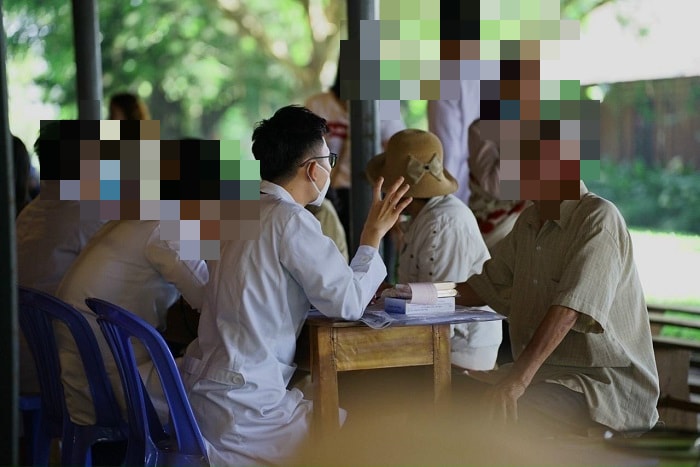 18 năm 'sống trong bóng tối' với cơ thể nhiễm H và quyết định thay đổi cuộc đời- Ảnh 1.