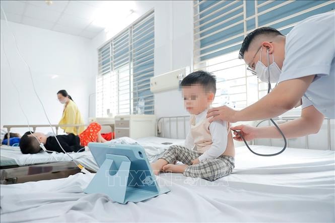 Số ca mắc cúm A gia tăng, người dân chủ động áp dụng các biện pháp phòng bệnh- Ảnh 7.