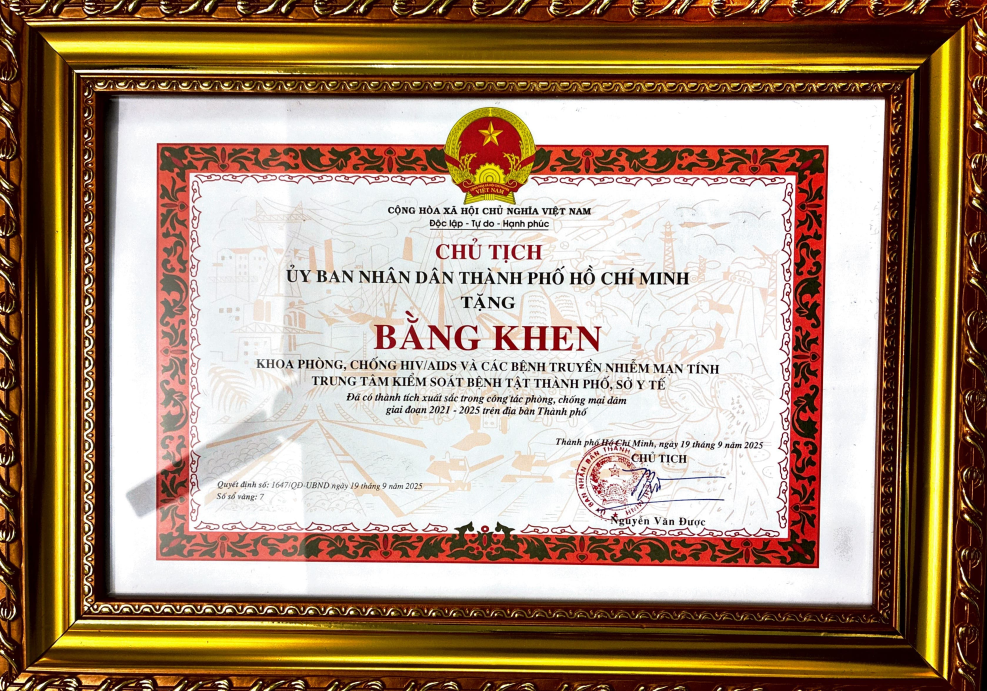 Khoa Phòng, chống HIV/AIDS và các bệnh truyền nhiễm mạn tính: Điểm sáng tiên phong trong hành trình chấm dứt đại dịch AIDS tại TP. Hồ Chí Minh- Ảnh 2. Khoa Phòng, chống HIV/AIDS và các bệnh truyền nhiễm mạn tính: Điểm sáng tiên phong trong hành trình chấm dứt đại dịch AIDS tại TP. Hồ Chí Minh- Ảnh 2.