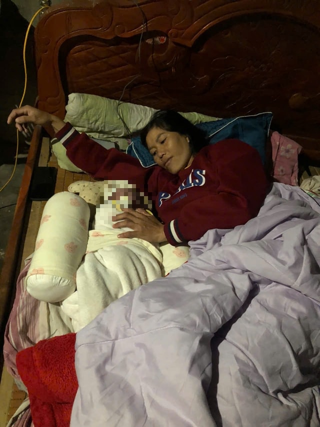 Nhân viên y tế vượt đêm mưa rét hỗ trợ sản phụ đẻ rơi an toàn- Ảnh 1.