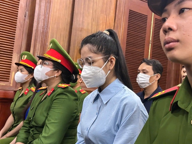 Hằng 'du mục' khóc trước tòa vì làm ảnh hưởng tới con- Ảnh 1.