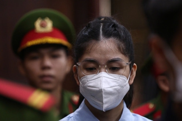 Thuỳ Tiên, Quang Linh Vlogs, Hằng Du Mục bị đề nghị từ 2 năm đến 2 năm 6 tháng tù- Ảnh 4.