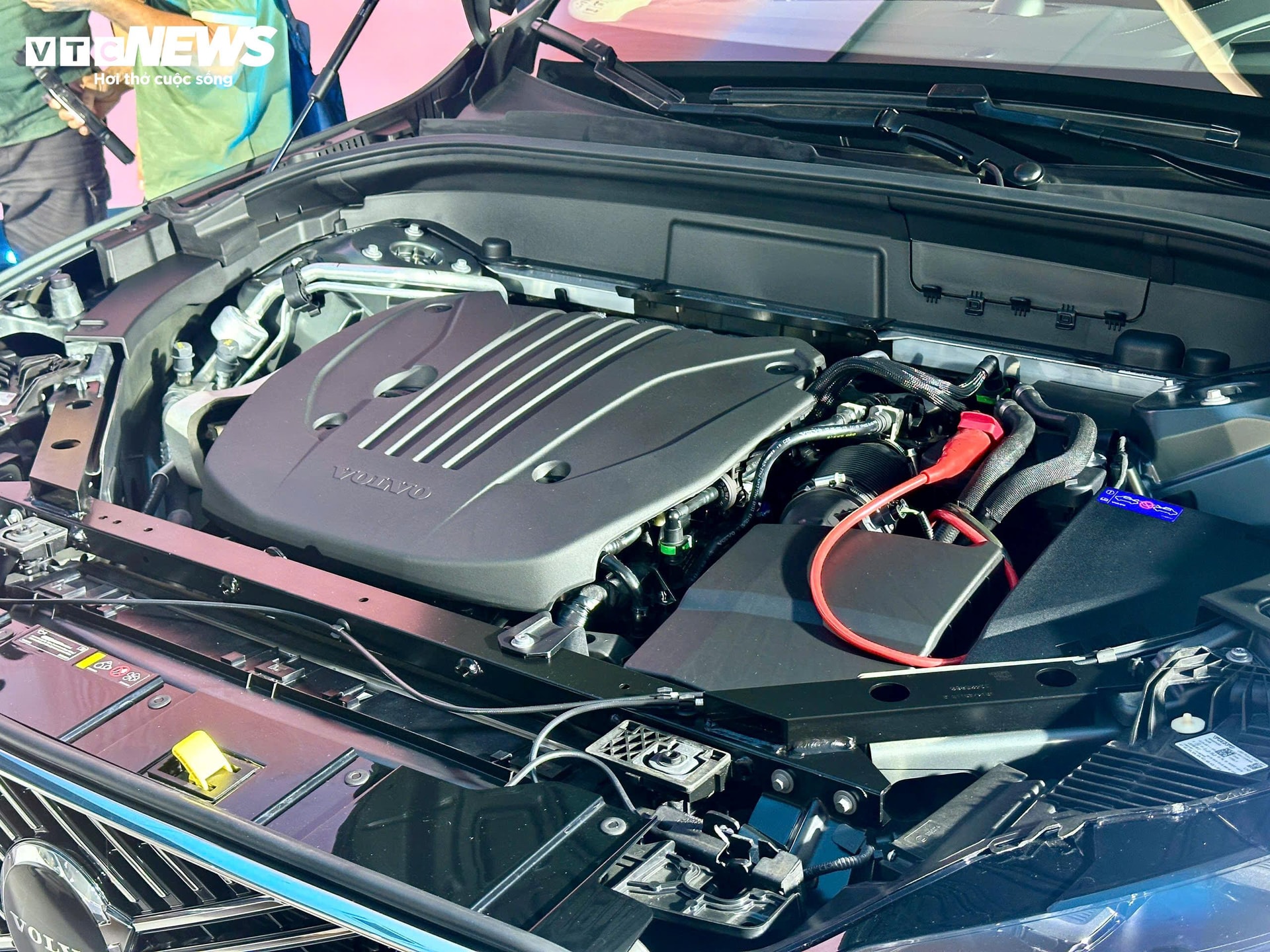 Động cơ của Volvo XC60. (Ảnh: Mạnh Hùng)