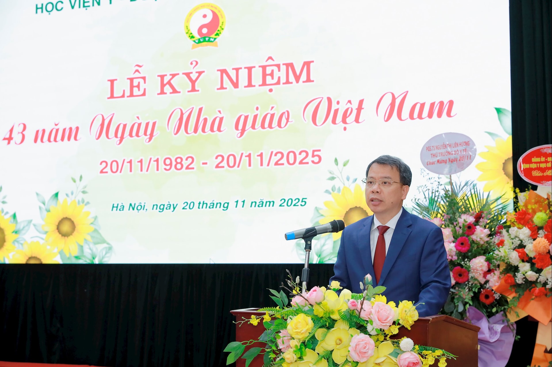 Phó Giáo sư, Tiến sĩ Nguyễn Quốc Huy - Giám đốc Học viện
