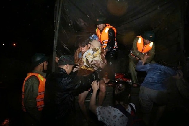 Hỗ trợ khẩn cấp 700 tỷ đồng cho Khánh Hòa, Lâm Đồng, Gia Lai, Đắk Lắk khắc phục hậu quả mưa lũ- Ảnh 1. Hỗ trợ khẩn cấp 700 tỷ đồng cho Khánh Hòa, Lâm Đồng, Gia Lai, Đắk Lắk khắc phục hậu quả mưa lũ- Ảnh 1.