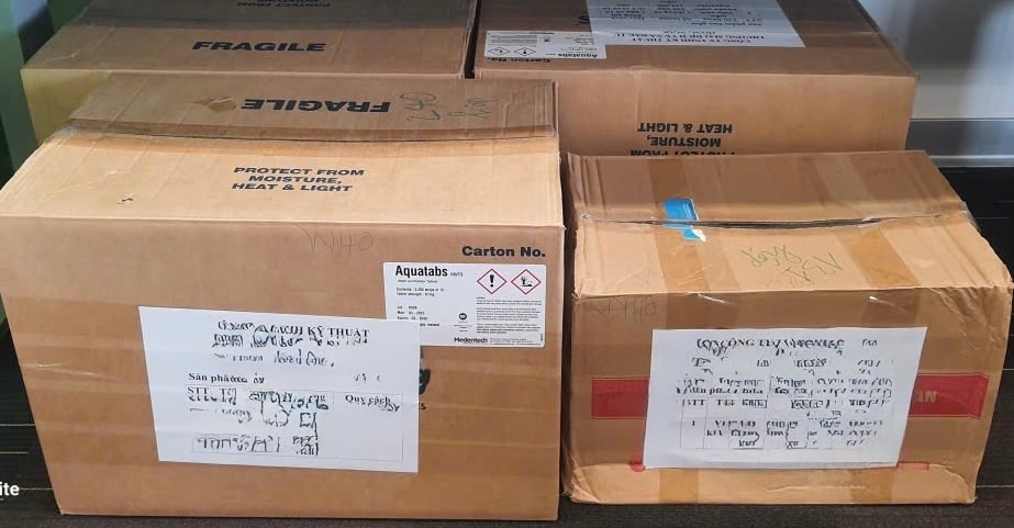 Bộ Y tế hỗ trợ kịp thời thuốc, hoá chất giúp các tỉnh khu vực miền Trung ứng phó, khắc phục hậu quả mưa lũ- Ảnh 2.