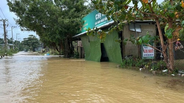 Mưa lũ lịch sử ở miền Trung ‘phơi bày’ nhiều bất cập trong quy trình vận hành hồ chứa- Ảnh 2.