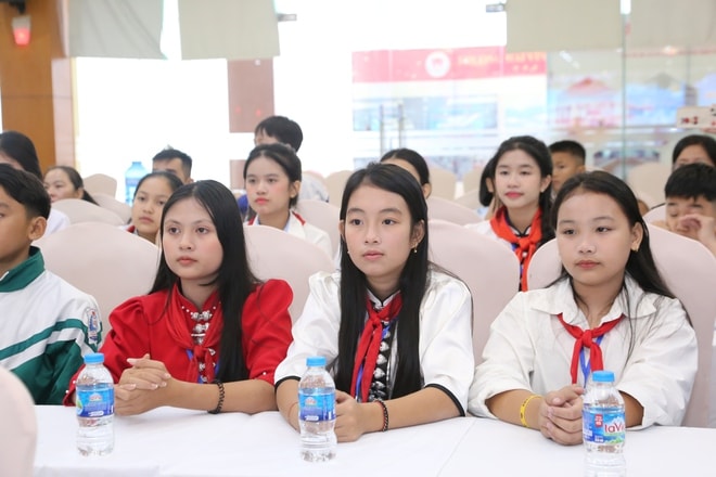 Nghệ An gửi thông điệp mạnh mẽ tại Diễn đàn Trẻ em 2025: Không trẻ nào bị bỏ lại phía sau- Ảnh 6. Nghệ An gửi thông điệp mạnh mẽ tại Diễn đàn Trẻ em 2025: Không trẻ nào bị bỏ lại phía sau- Ảnh 6.