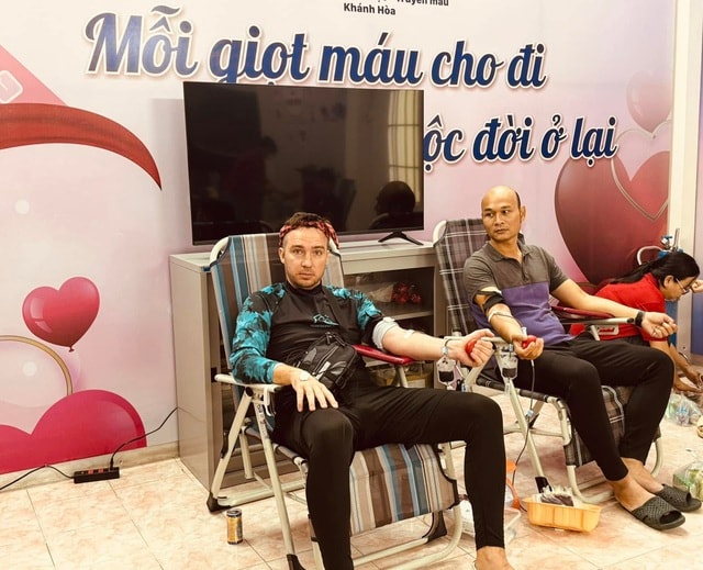 Khánh Hòa kêu gọi hiến máu tình nguyện khẩn cấp để cứu người- Ảnh 3.