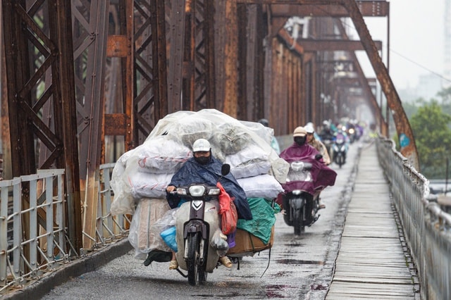 Miền Bắc mưa rét từ chiều mai, miền Trung chuẩn bị kết thúc mưa lũ- Ảnh 2. Miền Bắc mưa rét từ chiều mai, miền Trung chuẩn bị kết thúc mưa lũ- Ảnh 2.