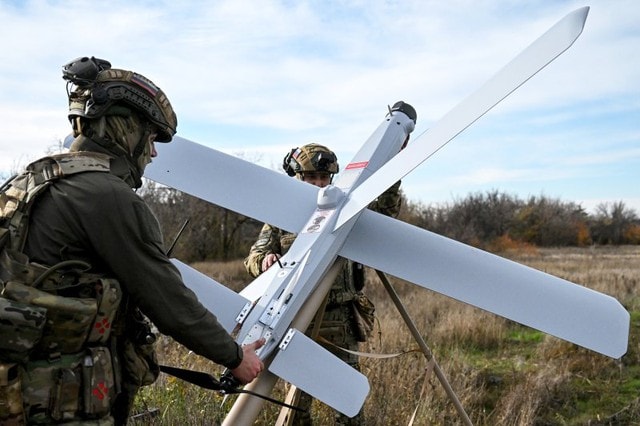 UAV Lancet mới của Nga gấp đôi hiệu quả khiến phòng tuyến Ukraine đau đầu- Ảnh 1.