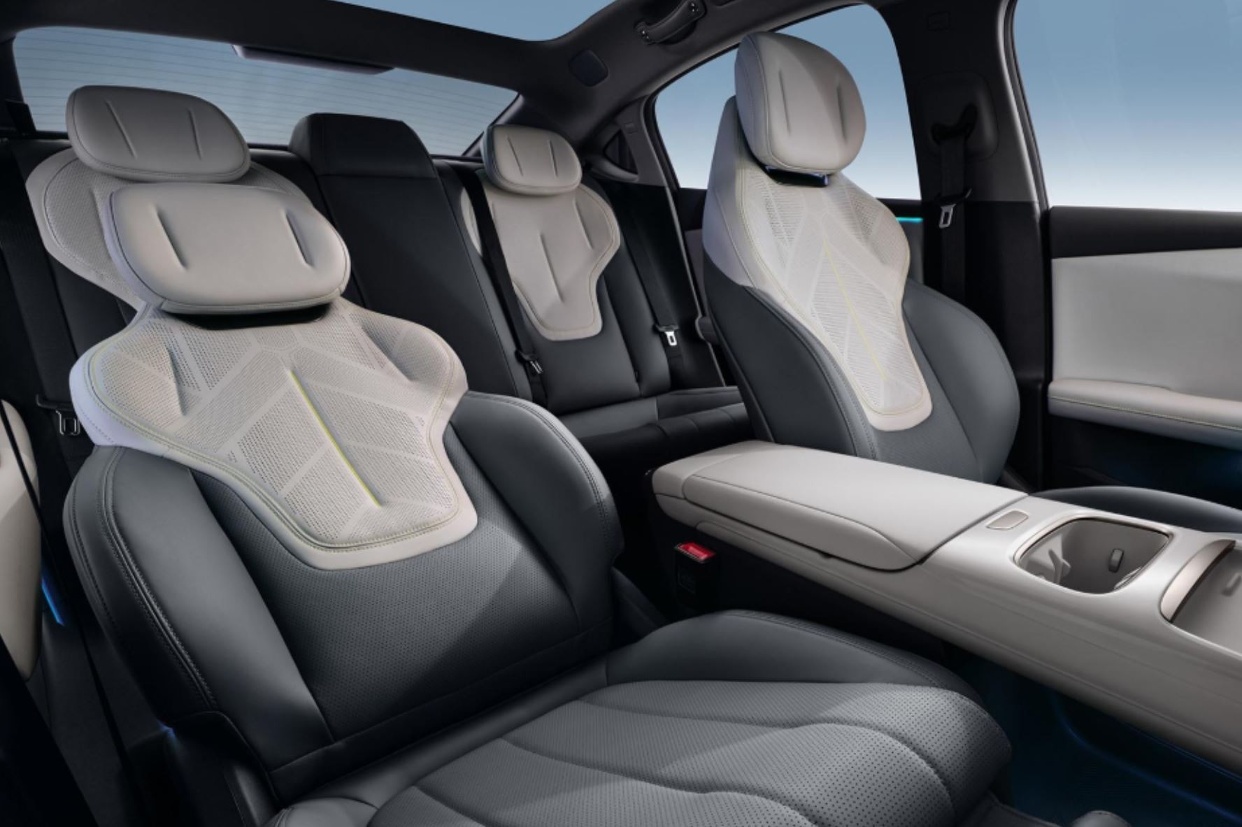 Nội thất bên trong Deepal L06 mang tới trải nghiệm cao cấp. (Ảnh: Car Expert)