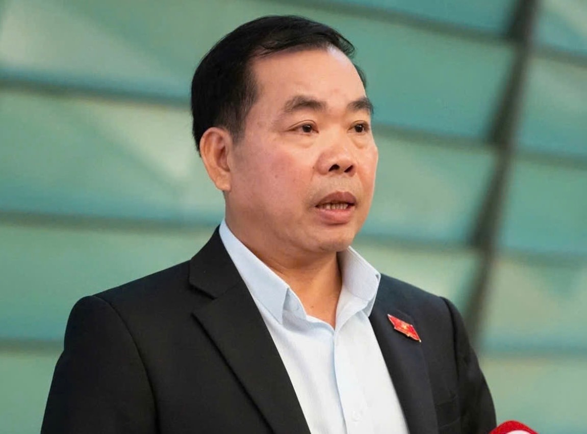 Xây dựng nhà cho người dân bị thiệt hại do mưa lũ xong trước Tết Nguyên đán- Ảnh 2.