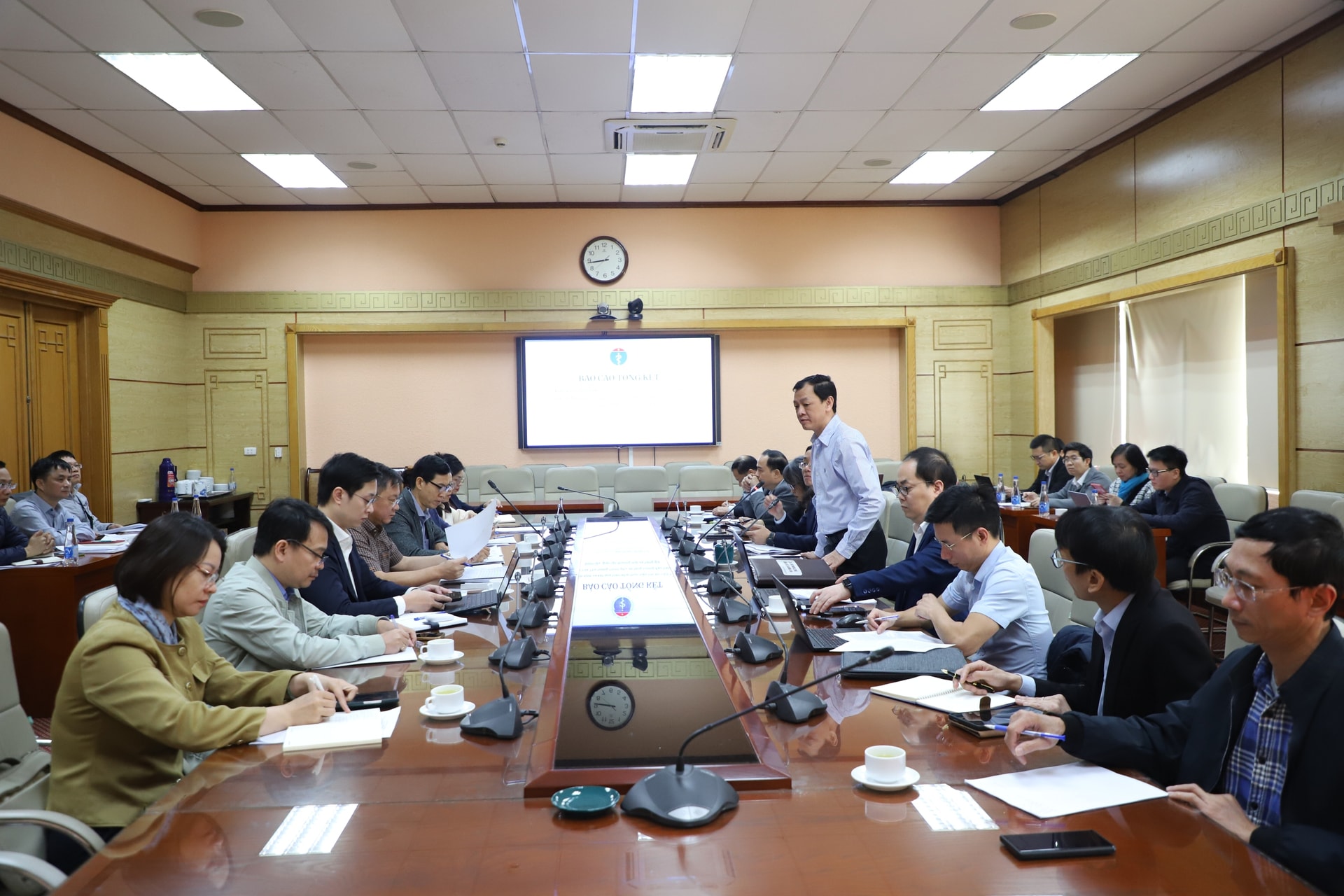 Tăng cường phối hợp, trao đổi thông tin trong đấu tranh phòng chống gian lận thương mại, hàng giả lĩnh vực y tế- Ảnh 5. Tăng cường phối hợp, trao đổi thông tin trong đấu tranh phòng chống gian lận thương mại, hàng giả lĩnh vực y tế- Ảnh 5.