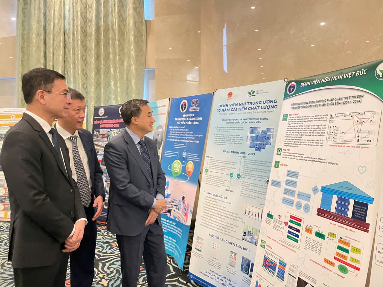 Thứ trưởng Trần Văn Thuấn: Nhiều người bệnh quốc tế đã lựa chọn Việt Nam như một điểm đến tin cậy- Ảnh 2. Thứ trưởng Trần Văn Thuấn: Nhiều người bệnh quốc tế đã lựa chọn Việt Nam như một điểm đến tin cậy- Ảnh 2.