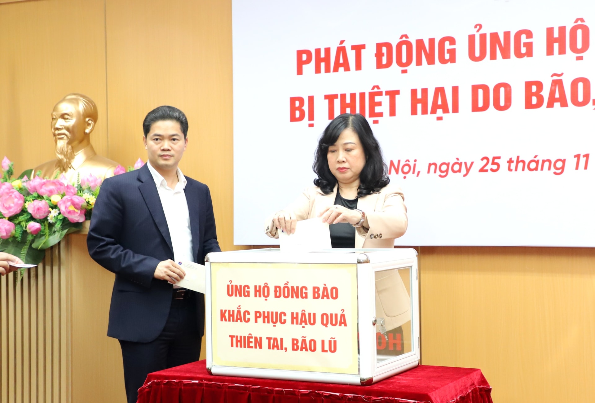 Bộ Y tế phát động ủng hộ đồng bào miền Trung, Tây Nguyên bị thiệt hại do bão, lũ - Ảnh 3.