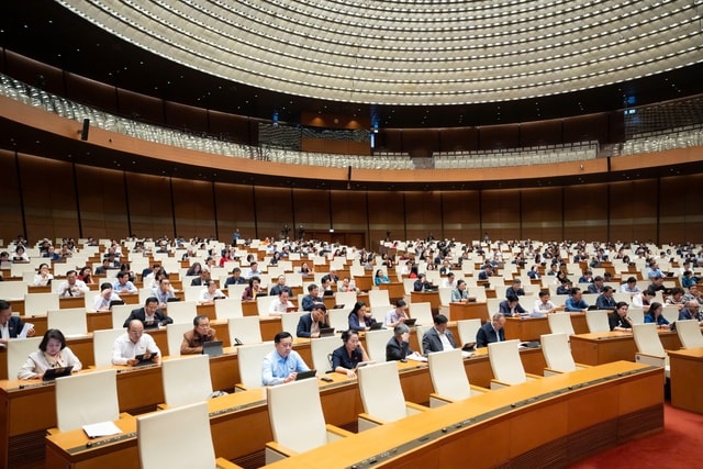 Thể chế hóa chủ trương của Đảng để nâng cao chăm sóc sức khỏe nhân dân- Ảnh 2.