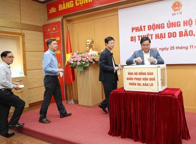 Bộ Y tế phát động ủng hộ đồng bào miền Trung, Tây Nguyên bị thiệt hại do bão, lũ - Ảnh 4.