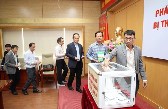 Bộ Y tế phát động ủng hộ đồng bào miền Trung, Tây Nguyên bị thiệt hại do bão, lũ - Ảnh 9.