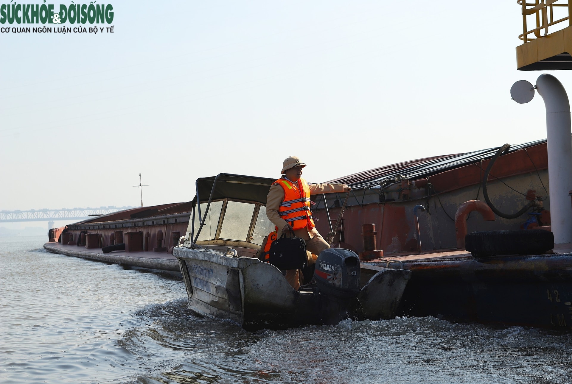 Kiểm tra ATGT cuối năm trên sông: 4 nhóm vi phạm bị 'điểm mặt, gọi tên'- Ảnh 4.