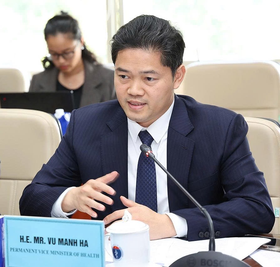 Thúc đẩy hợp tác y tế với EuroCham và Cộng đồng Doanh nghiệp Châu Âu, EU-ASEAN- Ảnh 3.