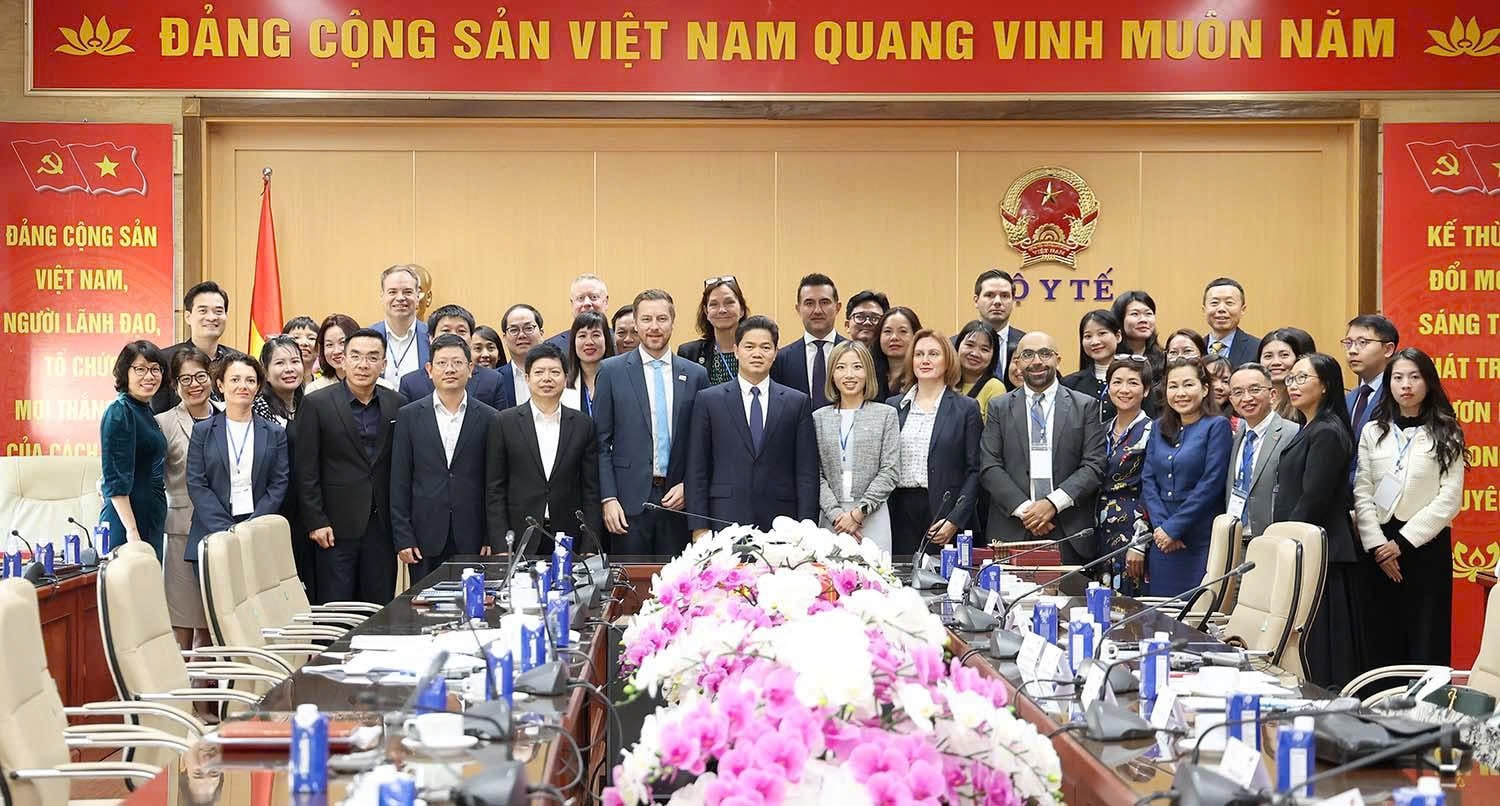 Thúc đẩy hợp tác y tế với EuroCham và Cộng đồng Doanh nghiệp Châu Âu, EU-ASEAN- Ảnh 15.