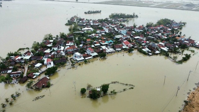 Thống kê mới nhất về thiệt hại do mưa lũ ở miền Trung- Ảnh 3. Thống kê mới nhất về thiệt hại do mưa lũ ở miền Trung- Ảnh 3.
