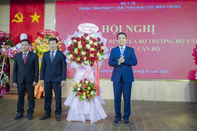 Bộ Y tế bổ nhiệm lại Giám đốc Trung tâm Pháp y tâm thần khu vực miền Trung- Ảnh 3.