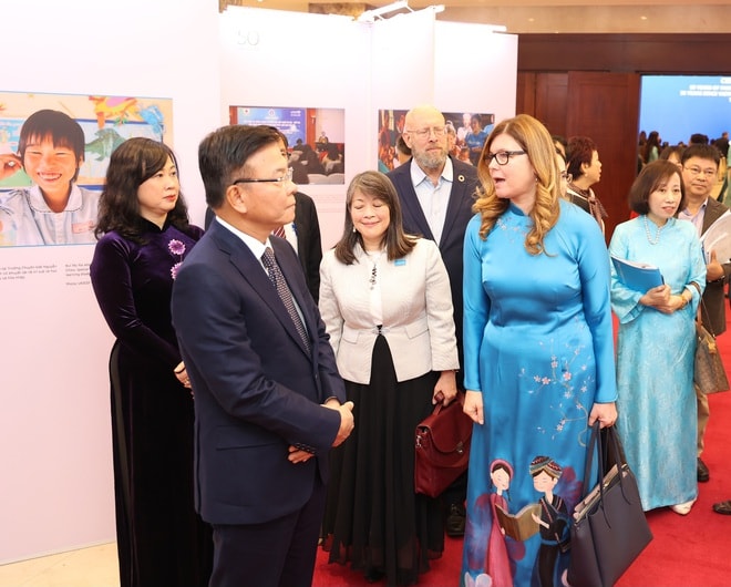 Việt Nam tiếp tục xác định bảo vệ quyền trẻ em là ưu tiên chiến lược quốc gia- Ảnh 2. Việt Nam tiếp tục xác định bảo vệ quyền trẻ em là ưu tiên chiến lược quốc gia- Ảnh 2.