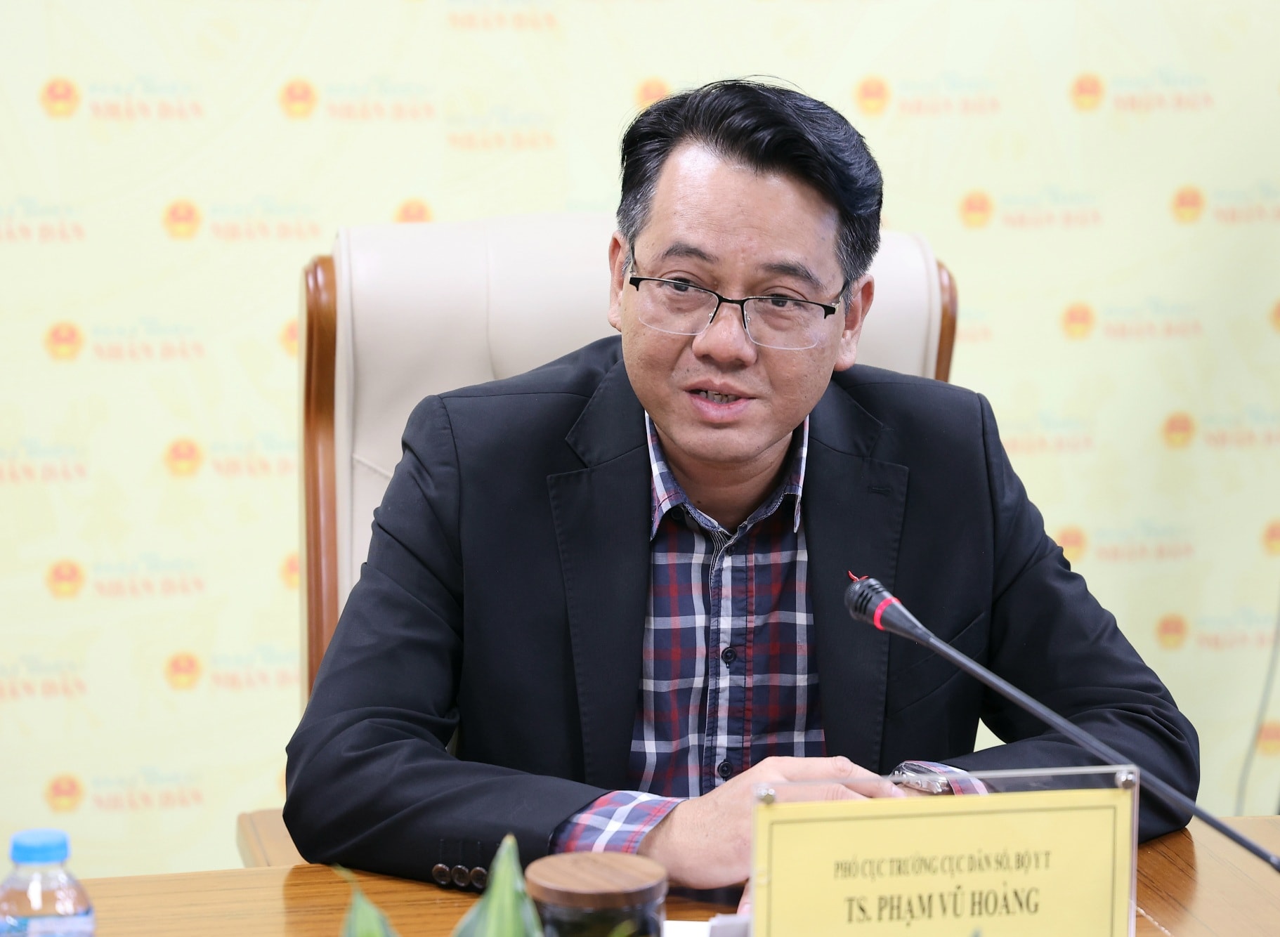 Ban hành Luật Dân số để giải quyết đồng bộ các vấn đề dân số trong tình hình mới- Ảnh 3. Ban hành Luật Dân số để giải quyết đồng bộ các vấn đề dân số trong tình hình mới- Ảnh 3.