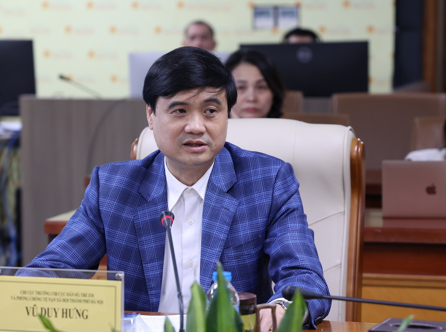 Ban hành Luật Dân số để giải quyết đồng bộ các vấn đề dân số trong tình hình mới- Ảnh 4. Ban hành Luật Dân số để giải quyết đồng bộ các vấn đề dân số trong tình hình mới- Ảnh 4.