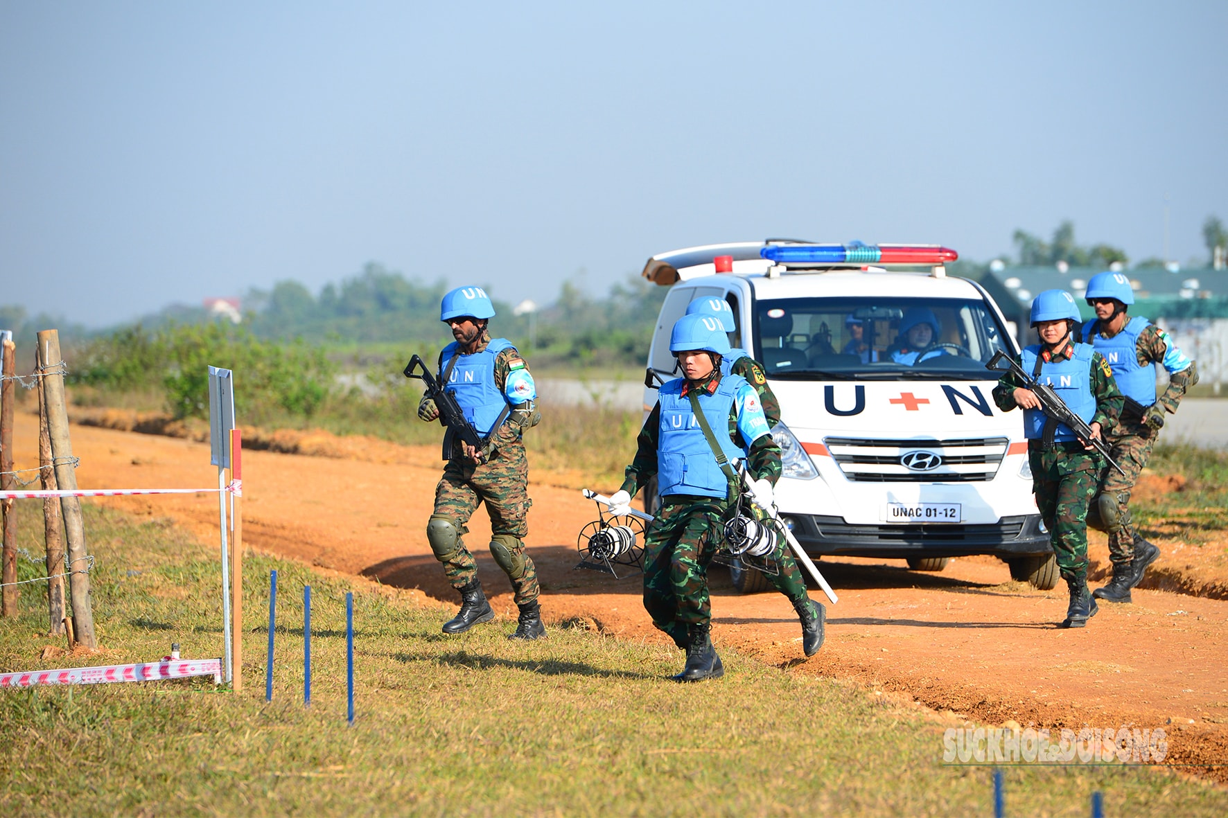 Việt Nam - Ấn Độ trình diễn tình huống tích hợp tại VINBAX 2025- Ảnh 3. Việt Nam - Ấn Độ trình diễn tình huống tích hợp tại VINBAX 2025- Ảnh 3.