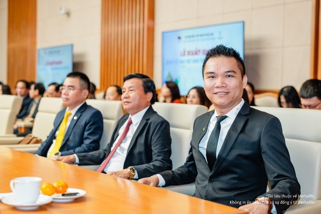 Herbalife Việt Nam đồng hành cùng Ủy ban Olympic Việt Nam tổ chức Lễ Xuất Quân của Đoàn Thể Thao Việt Nam tham dự SEA Games 33- Ảnh 2. Herbalife Việt Nam đồng hành cùng Ủy ban Olympic Việt Nam tổ chức Lễ Xuất Quân của Đoàn Thể Thao Việt Nam tham dự SEA Games 33- Ảnh 2.