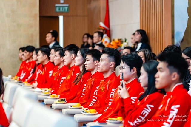 Herbalife Việt Nam đồng hành cùng Ủy ban Olympic Việt Nam tổ chức Lễ Xuất Quân của Đoàn Thể Thao Việt Nam tham dự SEA Games 33- Ảnh 4. Herbalife Việt Nam đồng hành cùng Ủy ban Olympic Việt Nam tổ chức Lễ Xuất Quân của Đoàn Thể Thao Việt Nam tham dự SEA Games 33- Ảnh 4.