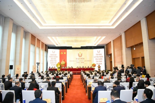 Chủ tịch Quốc hội: Thúc đẩy đổi mới lập pháp, giám sát và hoàn thiện thể chế bằng phong trào thi đua yêu nước- Ảnh 2.