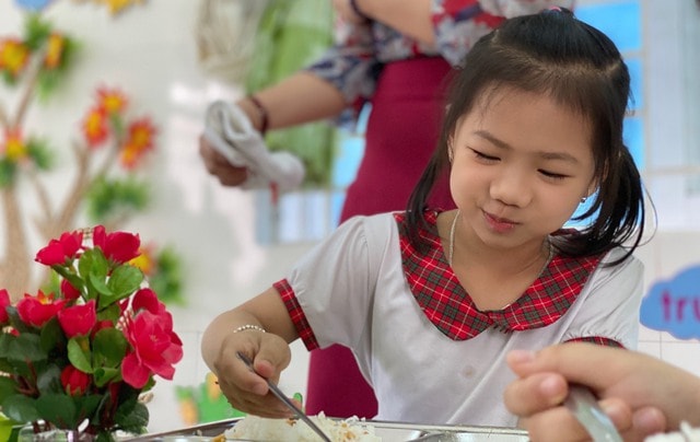 Tác hại của đồ ăn nhanh khi thay thế bữa ăn lành mạnh- Ảnh 2. Tác hại của đồ ăn nhanh khi thay thế bữa ăn lành mạnh- Ảnh 2.