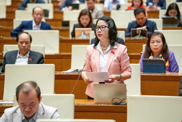 70% dịch bệnh bắt nguồn từ động vật, ĐBQH đề nghị củng cố tuyến phòng thủ y tế công cộng- Ảnh 1. 70% dịch bệnh bắt nguồn từ động vật, ĐBQH đề nghị củng cố tuyến phòng thủ y tế công cộng- Ảnh 1.