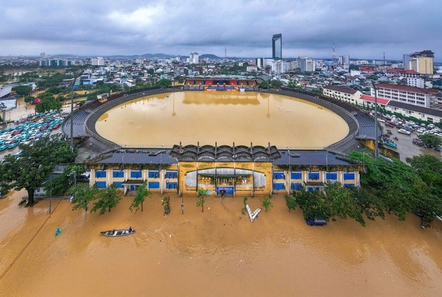 14 kỷ lục mưa lũ xuất hiện trong tháng 11, vẫn còn 1-2 cơn bão/áp thấp nhiệt đới trong tháng 12- Ảnh 1. 14 kỷ lục mưa lũ xuất hiện trong tháng 11, vẫn còn 1-2 cơn bão/áp thấp nhiệt đới trong tháng 12- Ảnh 1.