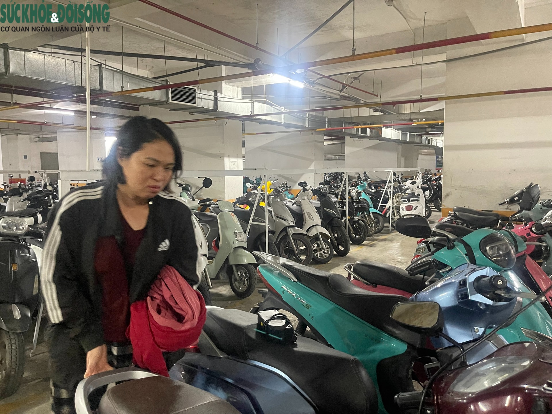 Hà Nội: Chung cư 'vạn dân' thông báo ngừng nhận trông xe điện dưới tầng hầm- Ảnh 5. Hà Nội: Chung cư 'vạn dân' thông báo ngừng nhận trông xe điện dưới tầng hầm- Ảnh 5.