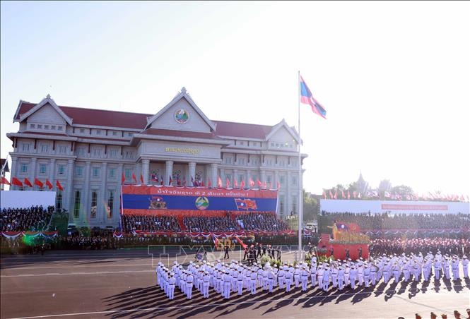 Kỷ niệm trọng thể 50 năm Quốc khánh nước Cộng hòa Dân chủ Nhân dân Lào- Ảnh 4.