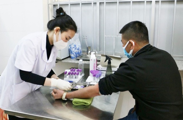 'Đoàn kết là sức mạnh' - Chìa khóa then chốt để chấm dứt dịch bệnh AIDS vào năm 2030- Ảnh 3. 'Đoàn kết là sức mạnh' - Chìa khóa then chốt để chấm dứt dịch bệnh AIDS vào năm 2030- Ảnh 3.