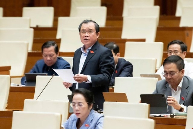 Đề xuất thực hiện miễn viện phí sớm cho bệnh nhân chạy thận, ung thư- Ảnh 3. Đề xuất thực hiện miễn viện phí sớm cho bệnh nhân chạy thận, ung thư- Ảnh 3.