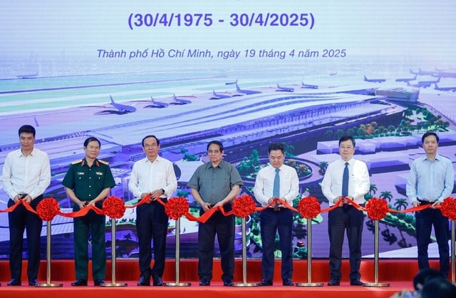 Thủ tướng yêu cầu khẩn trương chuẩn bị Lễ khánh thành, khởi công các dự án lớn chào mừng Đại hội XIV của Đảng- Ảnh 1. Thủ tướng yêu cầu khẩn trương chuẩn bị Lễ khánh thành, khởi công các dự án lớn chào mừng Đại hội XIV của Đảng- Ảnh 1.