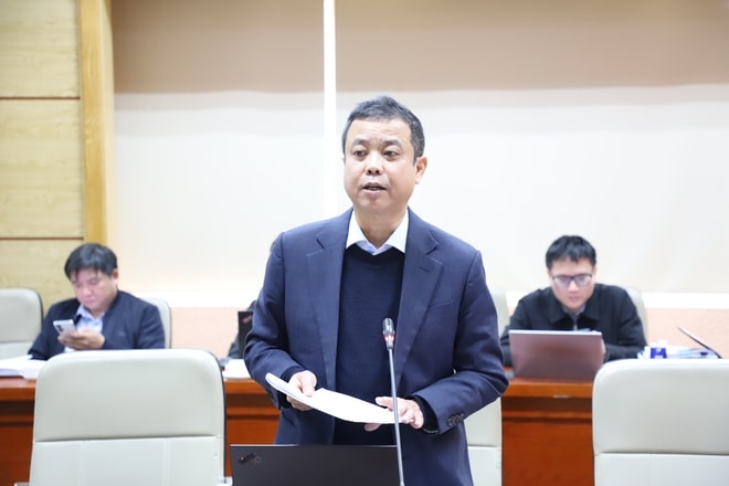 Quyết liệt nhằm 'làm sạch' và chuẩn hóa dữ liệu đầu vào để thúc đẩy đơn giản hóa thủ tục hành chính, chuyển đổi số y tế- Ảnh 4. Quyết liệt nhằm 'làm sạch' và chuẩn hóa dữ liệu đầu vào để thúc đẩy đơn giản hóa thủ tục hành chính, chuyển đổi số y tế- Ảnh 4.