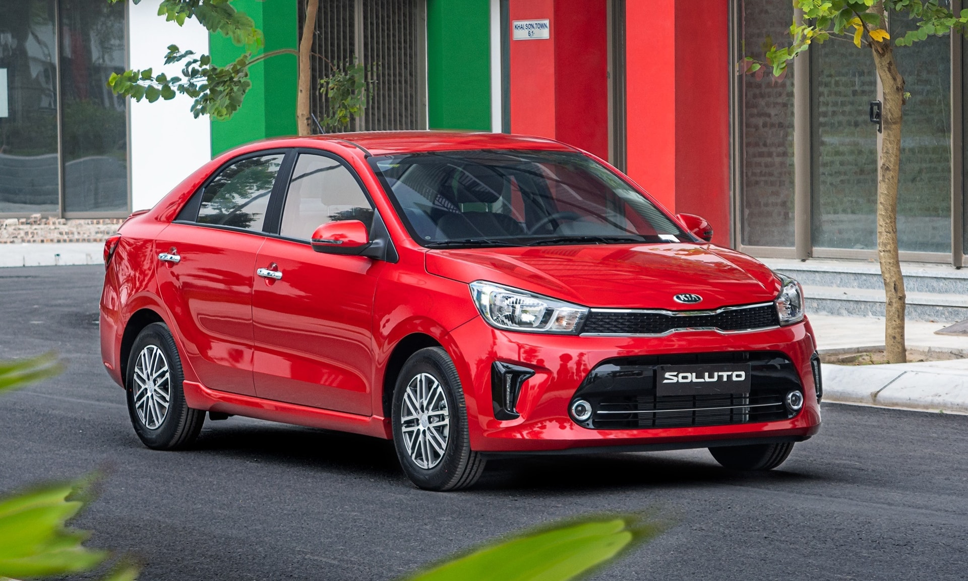 KIA Soluto tiêu thụ nhiên liệu 5,12 lít/100 km.