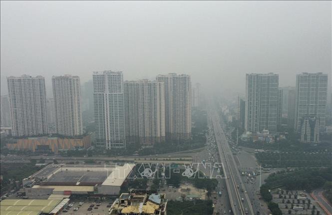 Hà Nội cấp bách kiểm soát ô nhiễm môi trường không khí- Ảnh 1. Hà Nội cấp bách kiểm soát ô nhiễm môi trường không khí- Ảnh 1.