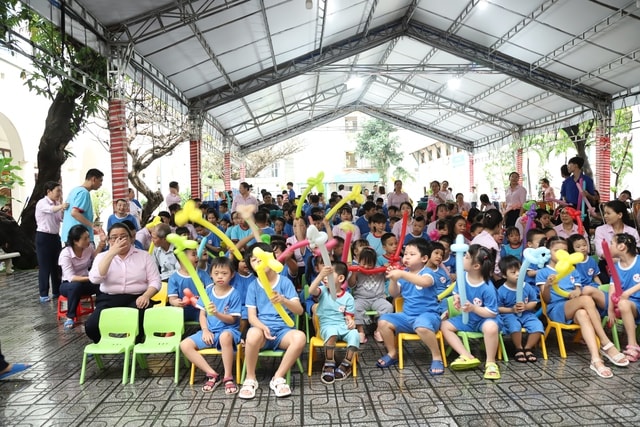 TPHCM kỷ niệm Ngày Quốc tế Người khuyết tật: Lan tỏa thông điệp 'không ai bị bỏ lại phía sau'- Ảnh 3. TPHCM kỷ niệm Ngày Quốc tế Người khuyết tật: Lan tỏa thông điệp 'không ai bị bỏ lại phía sau'- Ảnh 3.