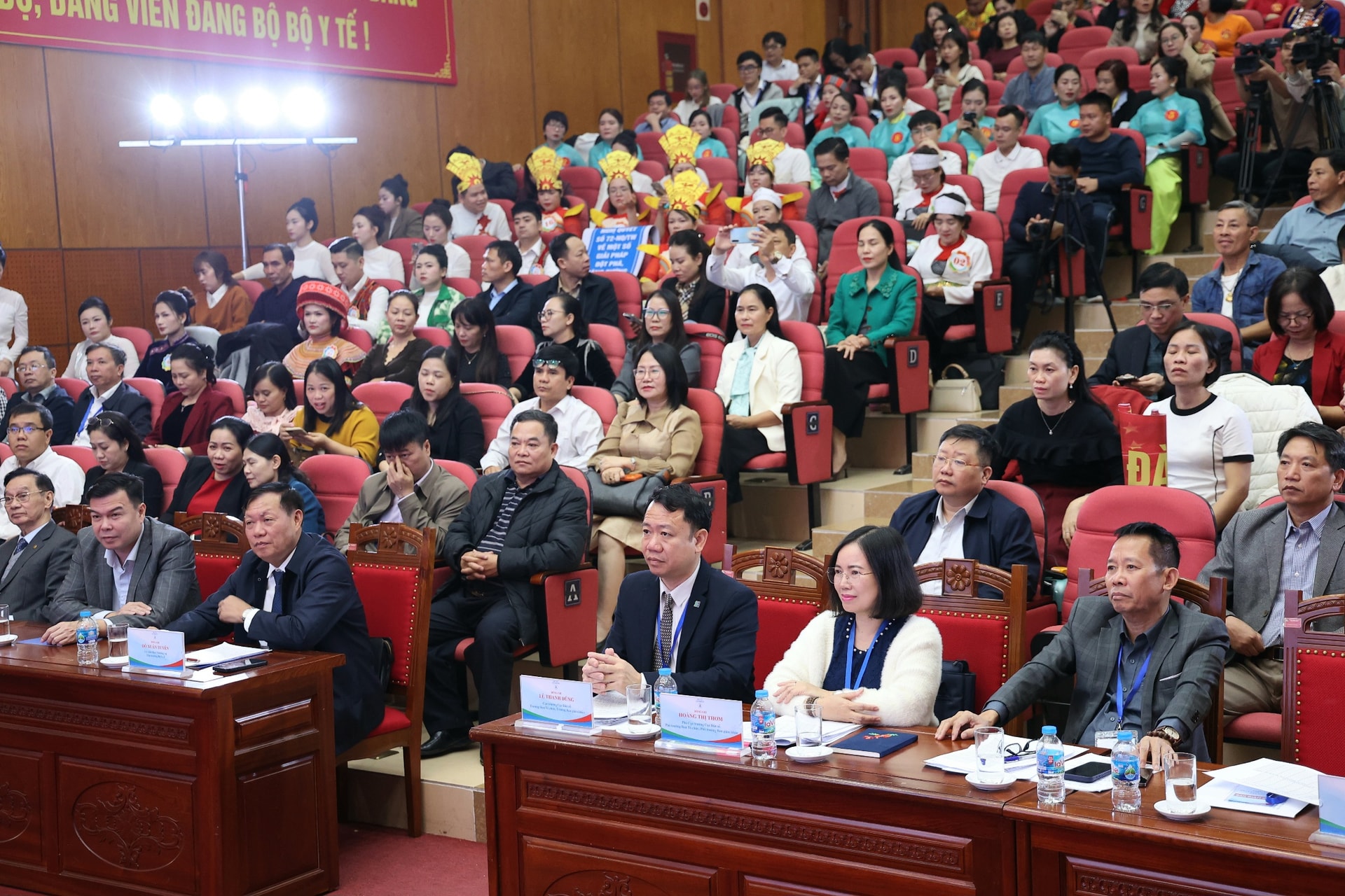 Bộ Y tế tổ chức cuộc thi dành cho hàng trăm người đưa chính sách dân số tới cơ sở- Ảnh 2. Bộ Y tế tổ chức cuộc thi dành cho hàng trăm người đưa chính sách dân số tới cơ sở- Ảnh 2.