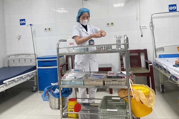 Chủ động phòng chống dịch, giữ vững môi trường Bệnh viện Xanh – Sạch – An toàn- Ảnh 4. Chủ động phòng chống dịch, giữ vững môi trường Bệnh viện Xanh – Sạch – An toàn- Ảnh 4.