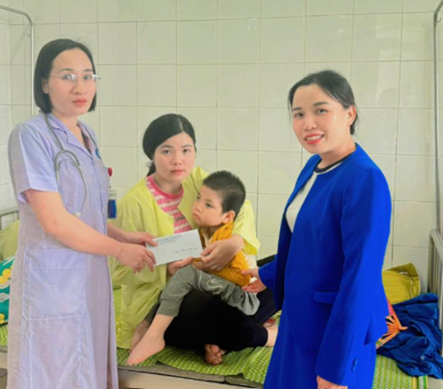 'Nhi khoa – hành trình yêu thương và thử thách' của BS CKI Lê Thị Hạnh- Ảnh 3. 'Nhi khoa – hành trình yêu thương và thử thách' của BS CKI Lê Thị Hạnh- Ảnh 3.